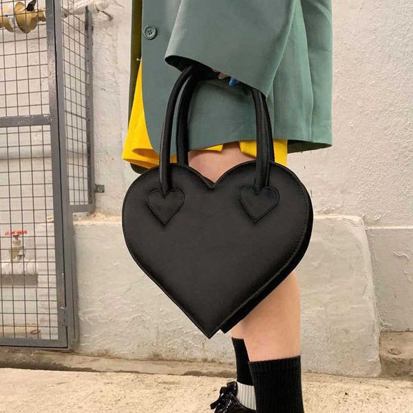 

goddess of literature and art bag 2022 new fashion minority design fashion brand portable bag fashion love shoulder bag 230708