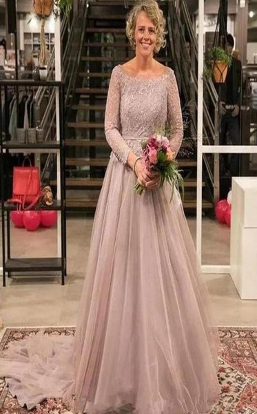 

scoop neck lace mother of the bride dresses 2021 with appliques sweep train tulle evening party gowns6438111, Black;red