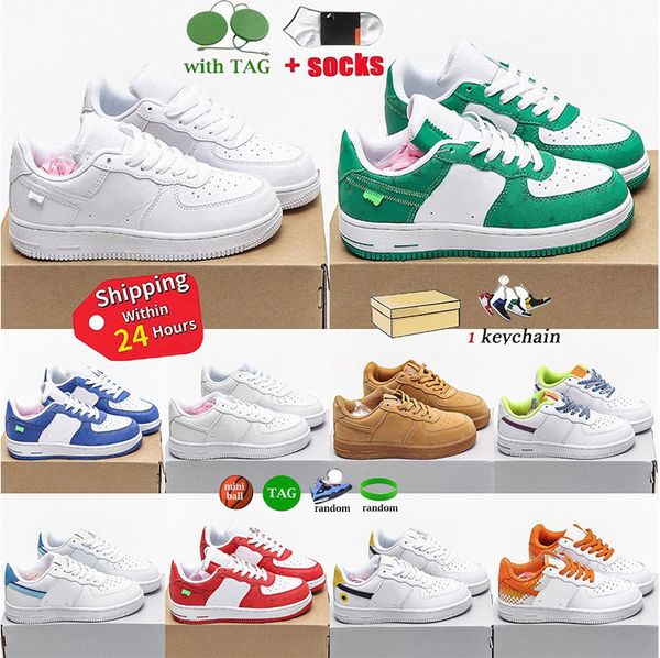 

2023 designers kid shoes sneakers boys girls athletic shoes fashion 1s a f one triple white utility black for ceair trainers sports outdoor