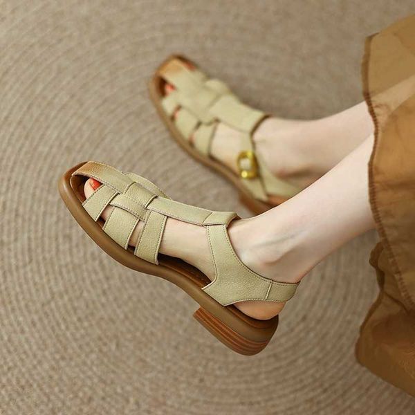 

sen style literary and artistic genuine leather woven baotou roman sandals for women's summer t-shaped belt flat bottom low thick heel, Black