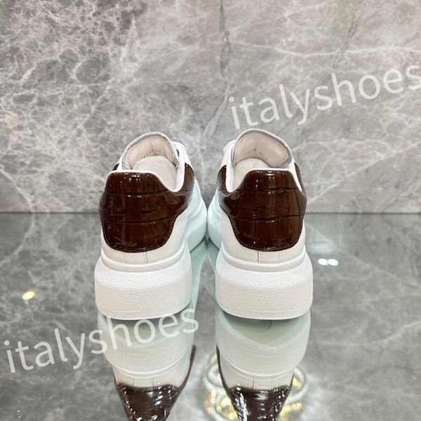 

2023 new luxurys designers shoes casual men women white leather platforms black outdoor sneakers fashion lady outdoor shoe xsd221105