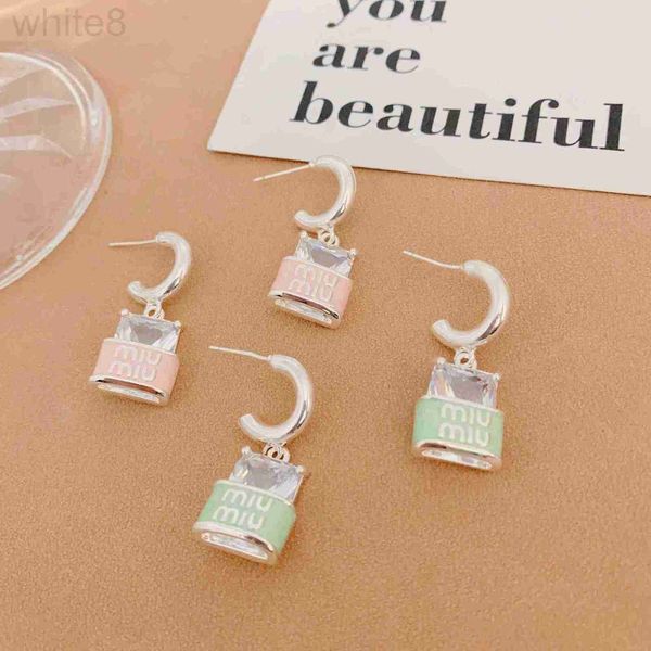 

charm designer mujia sweet dropping oil c-ring earrings with stylish and versatile style, light luxury earrings, korean version, miu letter, Golden