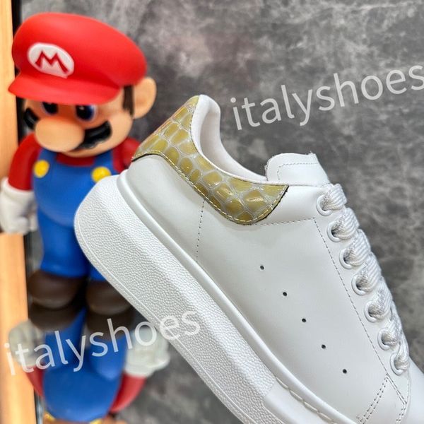 

2023 designers shoes casual men women white leather platforms black outdoor sneakers fashion lady outdoor shoe xsd221105