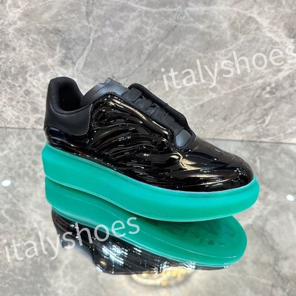 

mens sneakers bread shoes fashion trend classic floral designer casual versatile outdoor driving walking xsd221104, Black