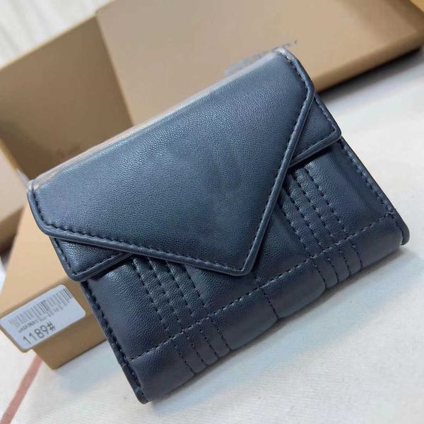 

new wallet features a layer of cowhide plaid fabric with stitched plaid super soft and fashionable trend three piece wallet, Red;black