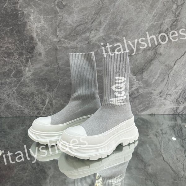 

2023 new season mens womens casual shoes women men designers fashion sneakers leather made upper original xsd221112, Black