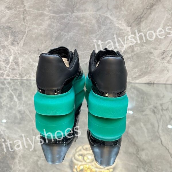 

2023 new mens sneakers bread shoes fashion trend classic floral designer casual versatile outdoor driving walking xsd221104, Black