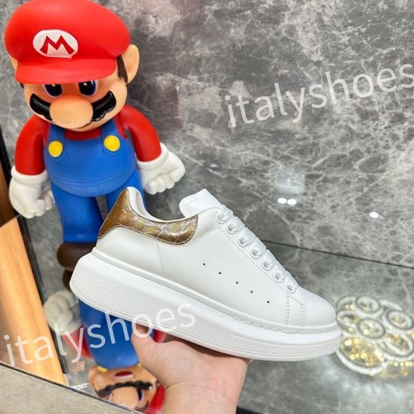 

new luxury designers shoes casual men women white leather platforms black outdoor sneakers fashion lady outdoor shoe xsd221105