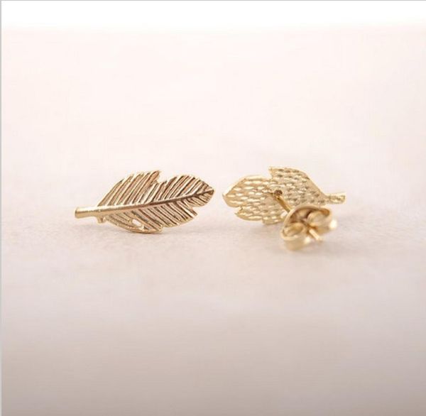

in 2016 the leaves compound new fashion women039s earrings lovely earrings whole women holiday gift1871739, Golden;silver