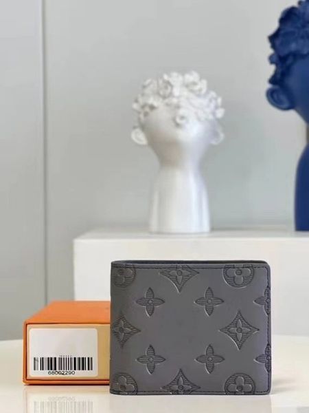 

m81383 men's new luxury cowhide embossed wallet card bag, Red;black