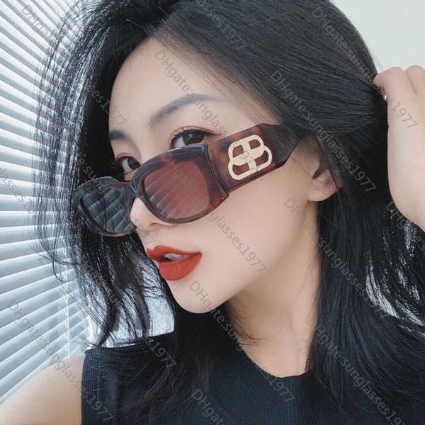 

fashion sunglasses internet celebrity hip-hop personality for women 2021 new concave style runway selfie wide leg, White;black