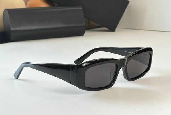 

rectangular sunglasses 0266 black frame grey lenses women men summer sunnies gafas de sol sonnenbrille uv400 eye wear with box, White;black