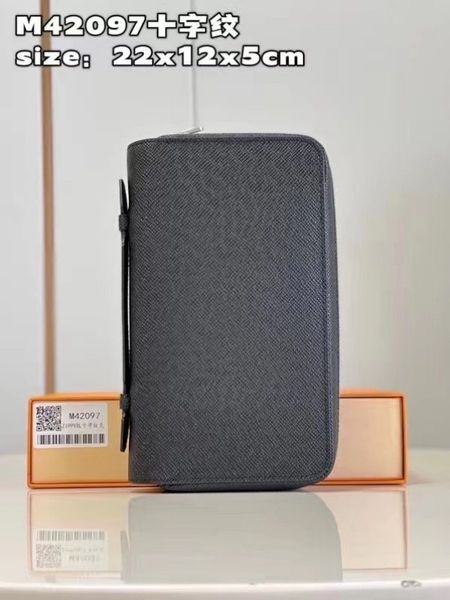 

m42097 men's new luxury handbag wallet card bag, Red;black