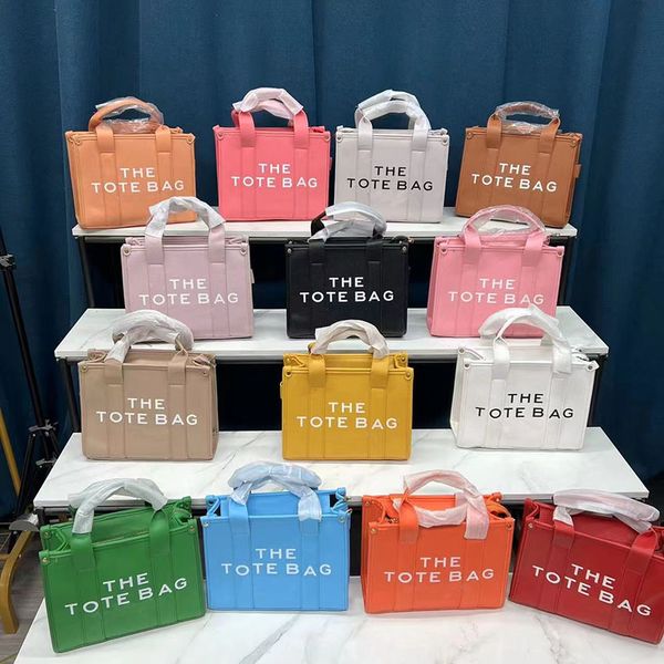 

the tote bag new designer bag cool practical mini medium large 3 size large capacity plain crossbody shoulder handbag leather embossing casu
