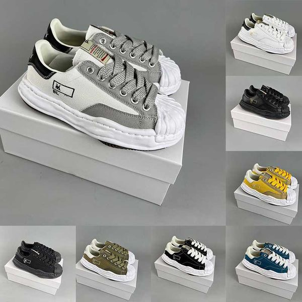 

2023 designer maison yasuhiro miharas casual shoes mmy men women low sole canvas trainers leather triple black white dhgate cap sneakers men