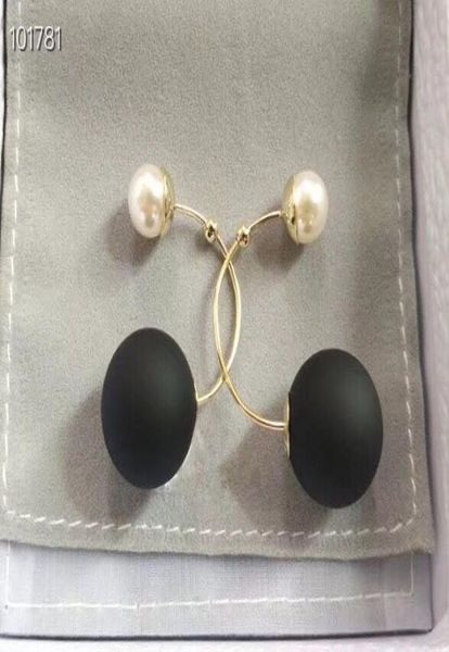 

classic designer black sandy white pearl double bent round loop stud earrings for women jewelry4709462, Golden