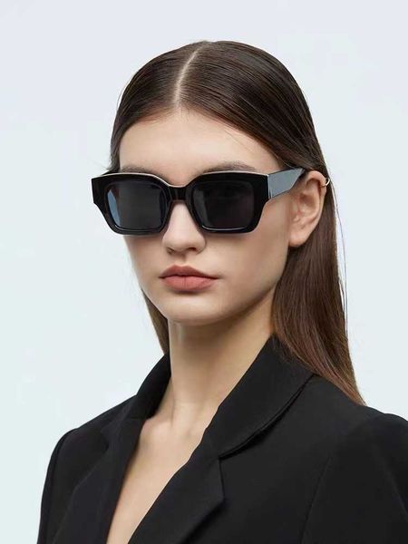 

2022 new designer uv400 square round face sunglasses, White;black
