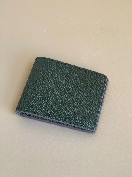 

m81555 men's new luxury cross grain cowhide short wallet card bag, Red;black