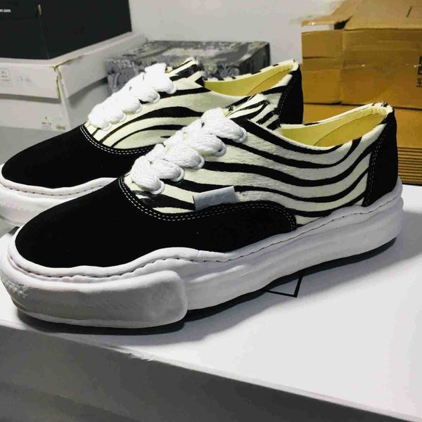 

maison mihara yasuhiro japanese lace up men's canvas shoes mmy dissolved plaid casual thick sole shoes, Black