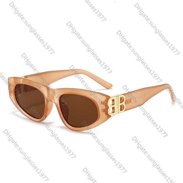 

Fashion sunglasses Fashionable double B-letter with cat eye design for men and women UV resistant