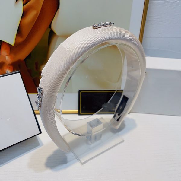 

fashion headband brand hairhoop designer classic hairhoop or women channel outdoor sports headwear ccity hair accessories fx1b
