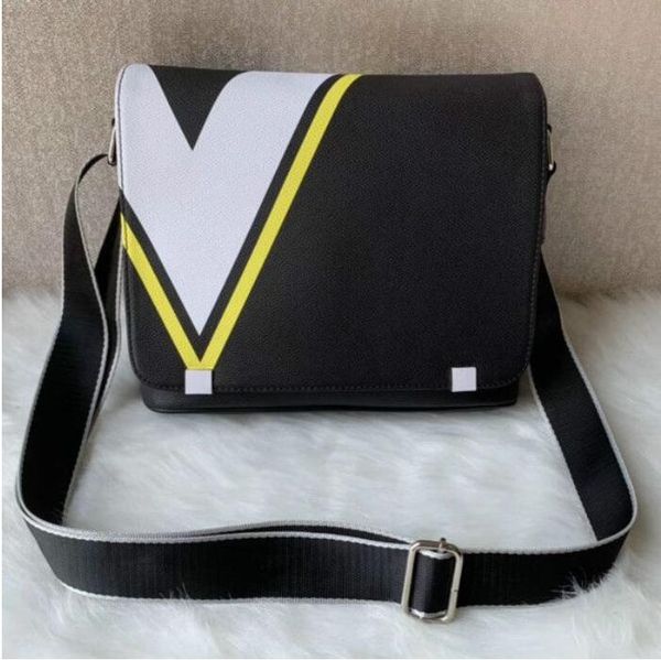 

men's shoulder bag luxury designer messenger bag famous travel messenger classic tote briefcase crossbody bag lockit handbag fri