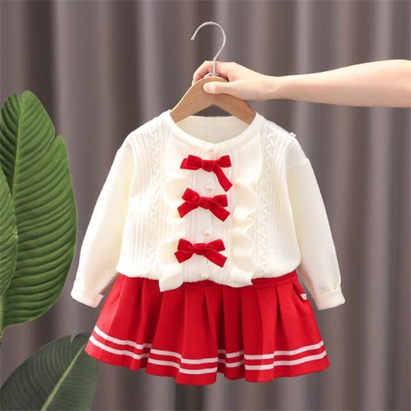 

girls' sweater suit autumn and winter new knitted two-piece fashion girls' blouse skirt suit skirt, White
