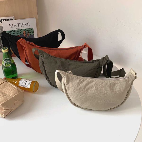 

store handbag retail wholesale cross body bag for women in autumn and winter 2023 new trendy dumpling lightweight small versatile shoulder