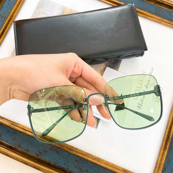 

2023 xiangnana's new fashion sunglasses 4182 are popular on net and the same style metal half frame glasses are fashionable, White;black