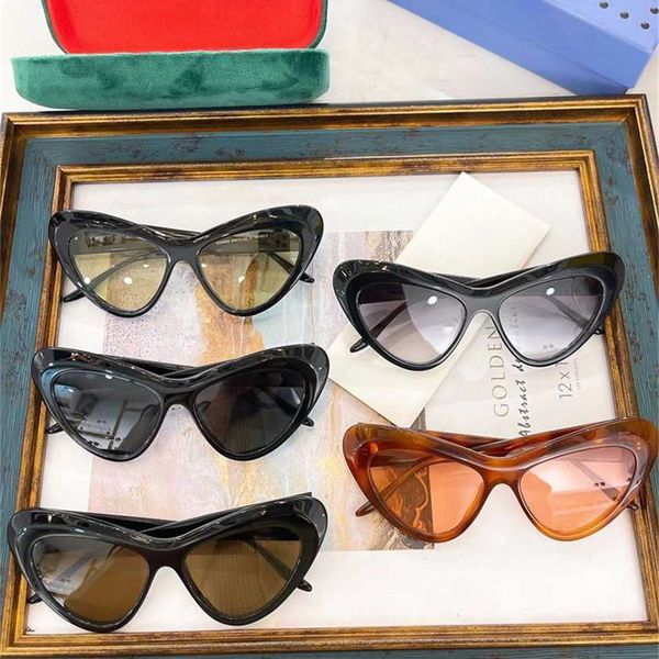 

2023 new product family sunglasses ins network red same plate personalized fashion cat eye sunglasses women gg0895s, White;black