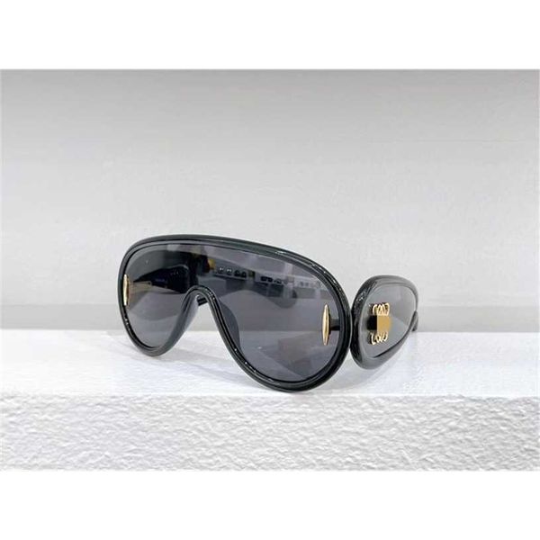 

2023 new family ins network popular same style sliced toad personalized hip hop sunglasses lw40108i, White;black