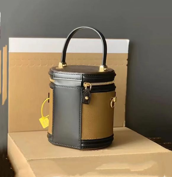 

stylish portable messenger bag commuter fortune bag 15x17x15cm designer handbag leather luxury women's shoulder bag leather bucket stor