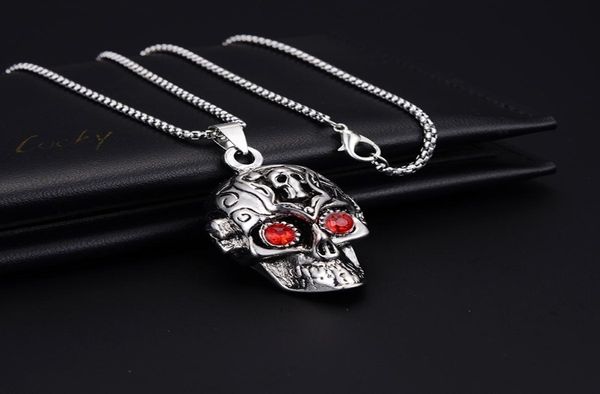 

the same kind of men039s tiktok stainless steel red eye skull necklace alloy does not fade7200608, Silver