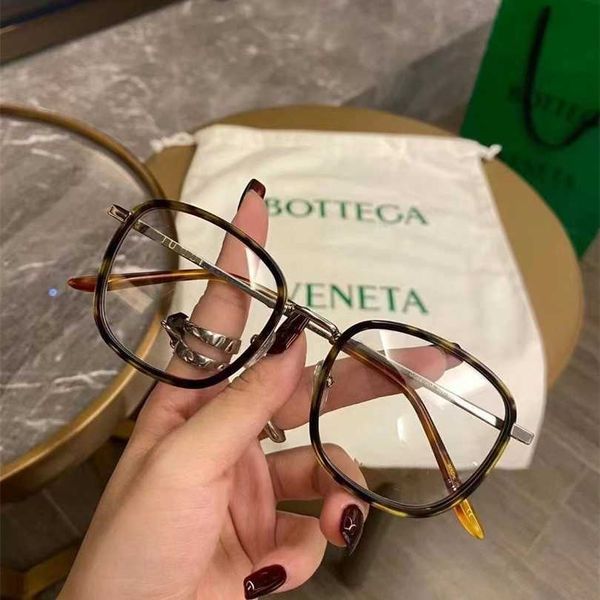 

sunglasses 2023 new family ni ni's same eyeglass frame gg0678 plain face mirror mesh red female metal plate anti blue light can be matc, White;black