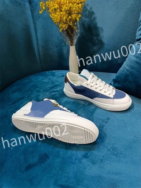 

designer men women flow sneakers shoes runner trainers leather black white sports rubber runner outdoor shoes dc220604