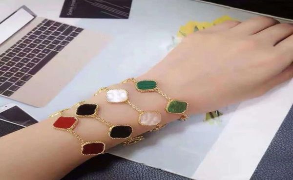 

luxury goods 5 flowers classic fashion four leaf clover bracelet 18k gold chain shell bracelets charm brand bangle hand jewelry me2621958, Golden;silver
