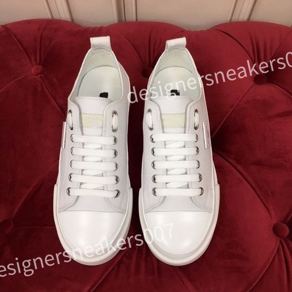 

2023 new designer sneakers plate-forme shoes man pop color matching running shoes trend light fashion all match color casual lace-up hc21080, Black