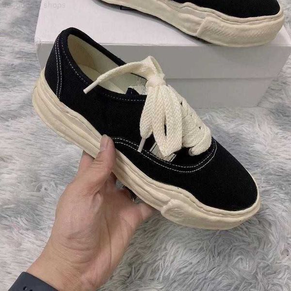 

maison mihara yasuhiro mmy dissolved used canvas shoes male and female celebrities same thick sole elevated board shoes, Black