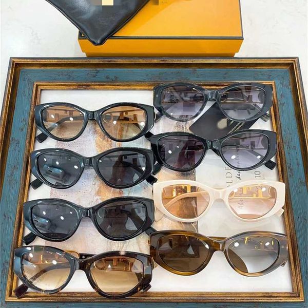 

2023 new family f net red same fol033v plate fashion cat eye sunglasses women, White;black