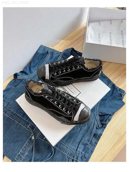 

maison mihara yasuhiro 2023 new black dirty shoes open smile suede dissolved shoes yuwenle mmy thick sole niche