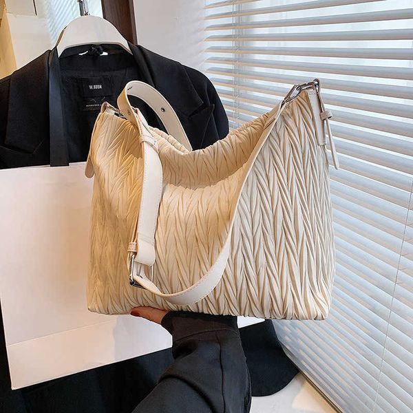 

new wrinkled chain underarm bag niche design fashion bag high-end single shoulder bag diagonal cross tote women's bag