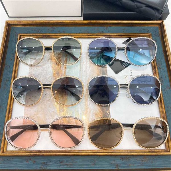 

2023 new xiaoxiangjia net red ins same style diamond set sunglasses round frame sunglasses women ch9552, White;black