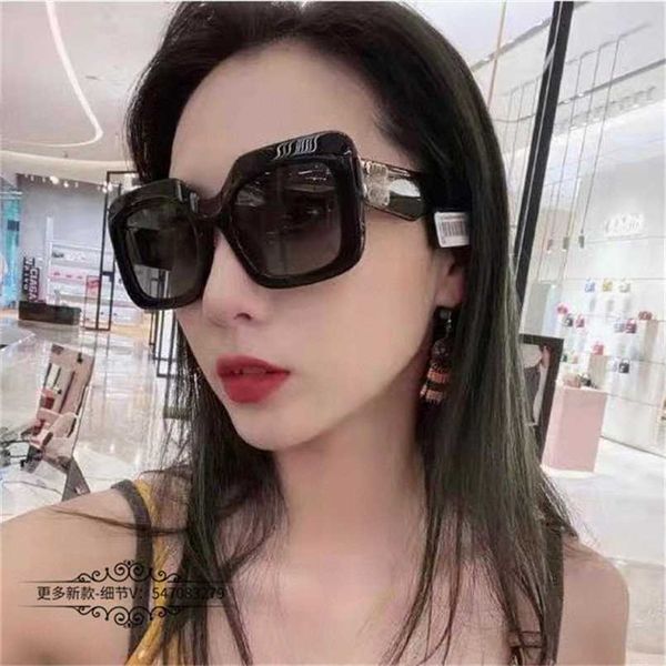 

2023 new yijia square ins same personalized sunglasses lw40080, White;black