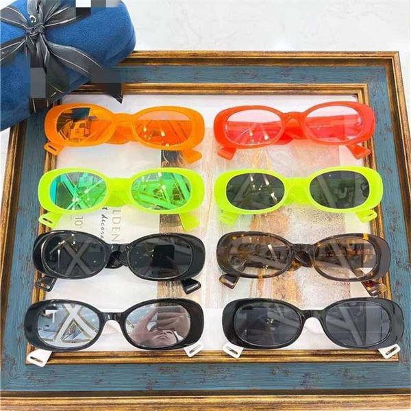 

2023 new family oval ins super street shooting essential online red same model gg0517s sunglasses female fashion, White;black
