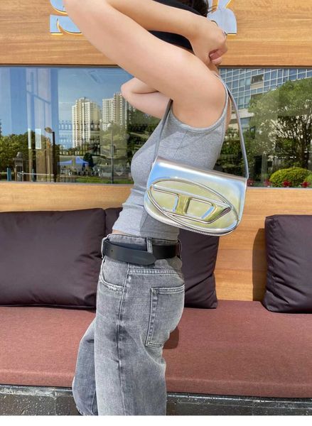 

factory wholesale handbag dign dingdang bag 2023 spring/summer portable underarm women's millennium spicy style sier shoulder crossbody