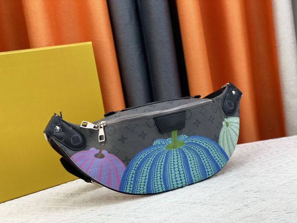 

cc classic black flower discovery waistpack 23ss x yayoi kusama totes graphic printing pumpkin monograms shadow womens designer crossbody dh