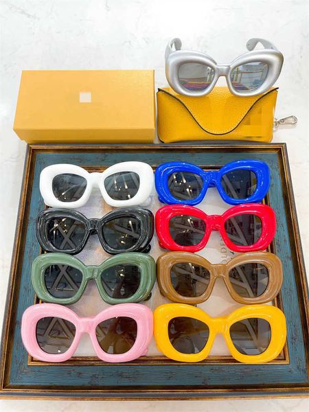 

2023 new yijia ins network red same thick edge round frame personalized hip hop sunglasses lw40100i, White;black