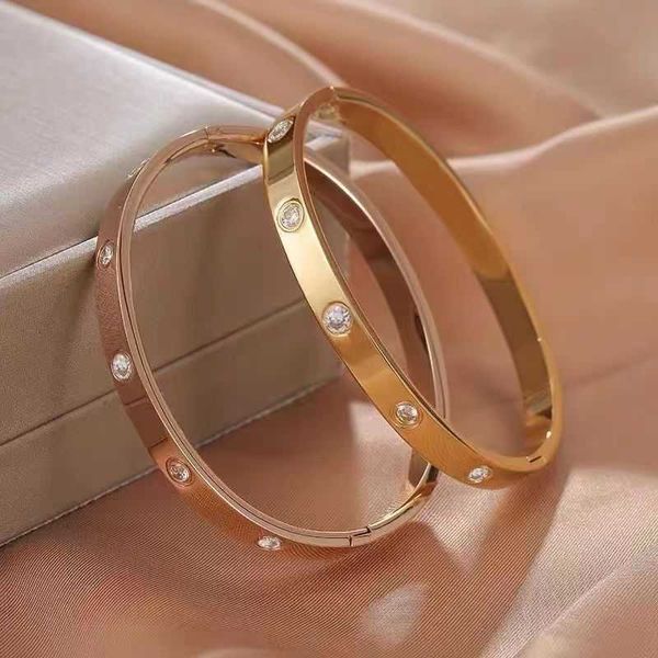 

high version carti premium edition bracelet with diamond light luxury high grade colorless couple star gifts to girlfriend 3g2n, Black