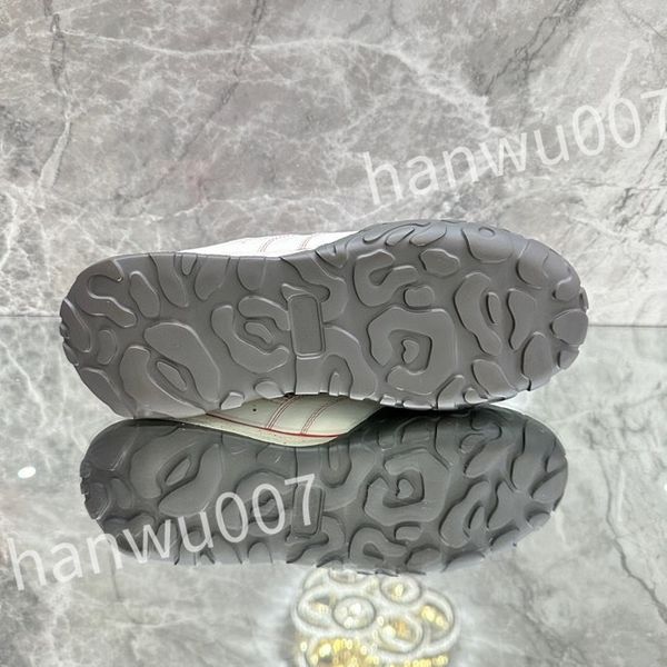 

luxury designer men sneakers print check shoes vintage striped trainers sneaker outdoor platform shoe xsd230405, Black