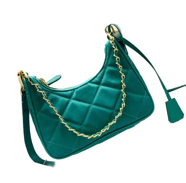 

2023 fashion wallet designer nylon hobos luxury handbags triangle shoulder black green women soft handbag crossbody totes